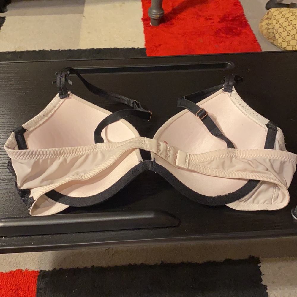 Padded bra - Picture 2 of 3